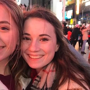 Meet your Posher, Veronica